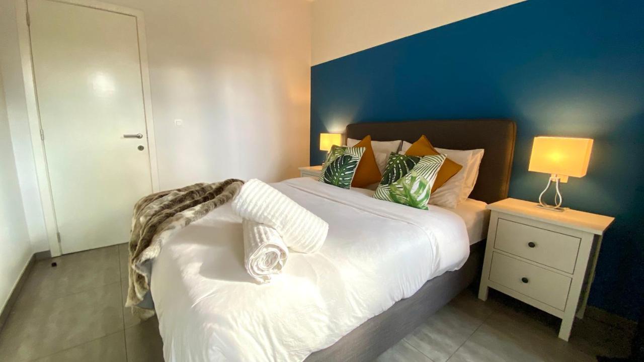 Oneluxstay Antwerp City Centre Екстер'єр фото