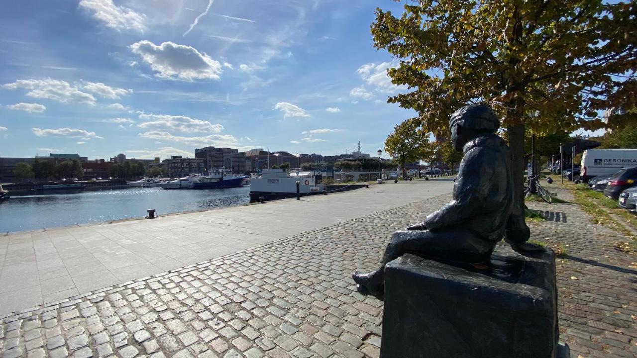 Oneluxstay Antwerp City Centre Екстер'єр фото