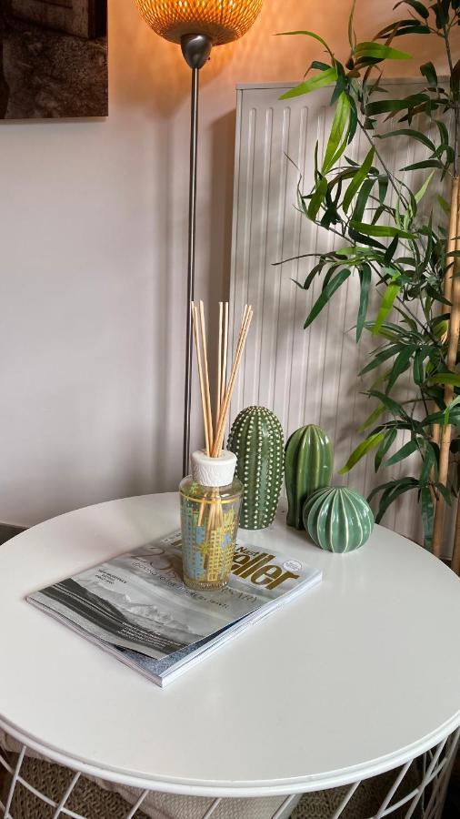 Oneluxstay Antwerp City Centre Екстер'єр фото