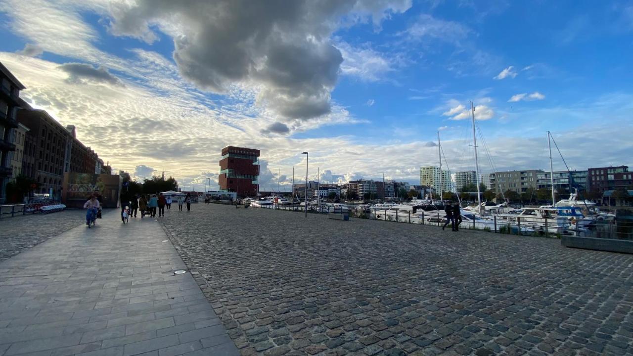 Oneluxstay Antwerp City Centre Екстер'єр фото
